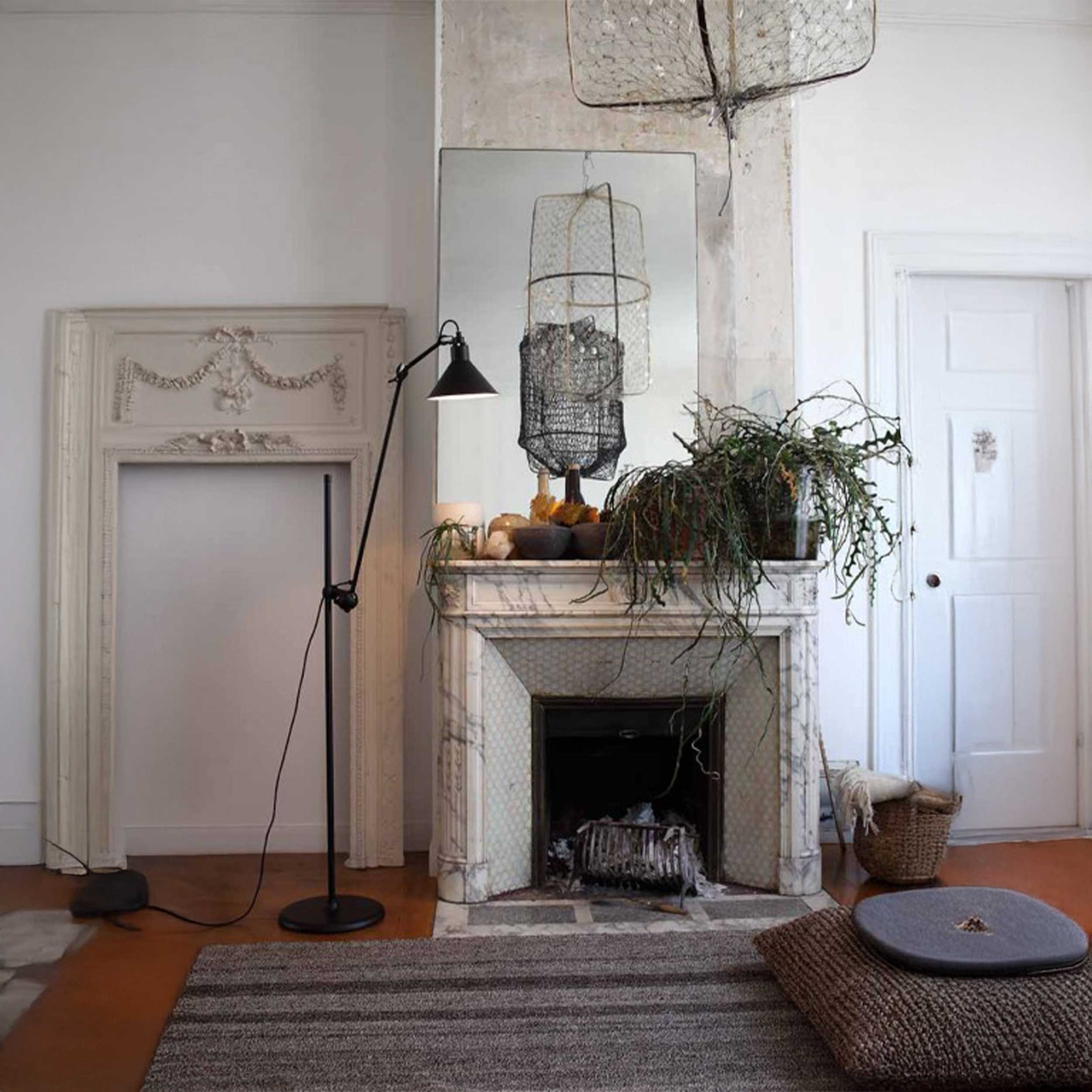 DCW éditions Lampe Gras N°215 E14 podna lampa