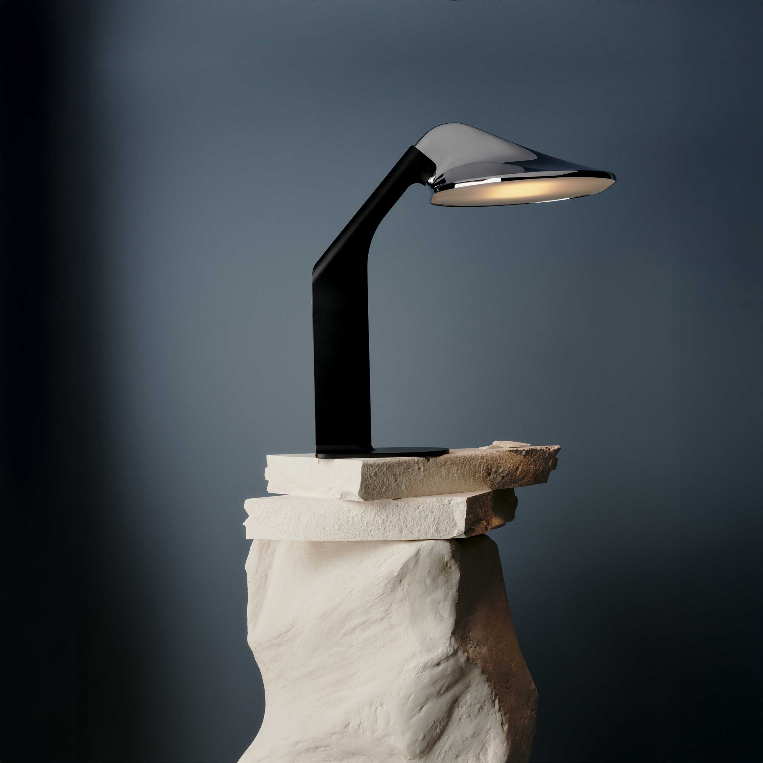 DCW éditions Niwaki LED stolna lampa