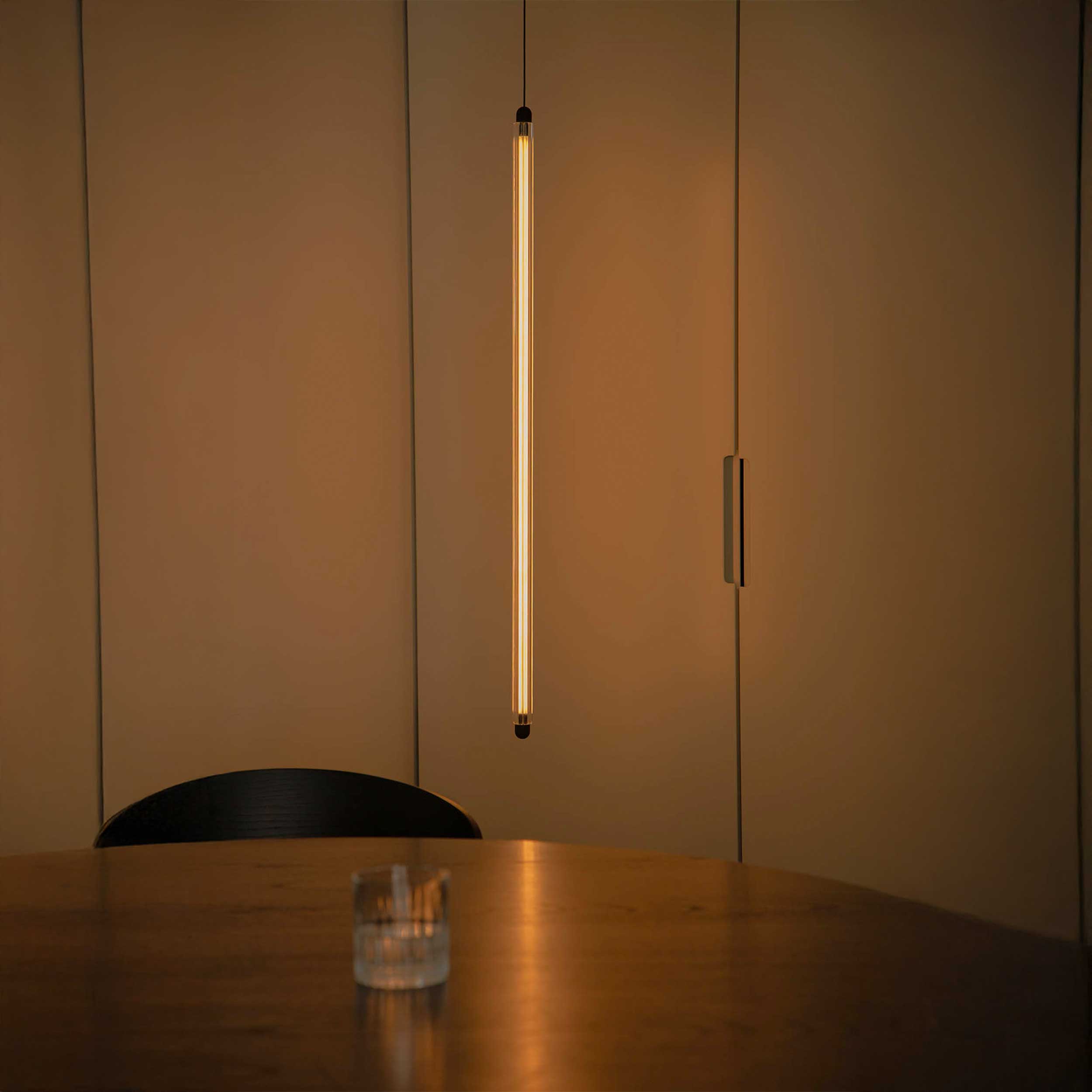 Faro Lumina LED 1L viseća svjetiljka, vertikalna