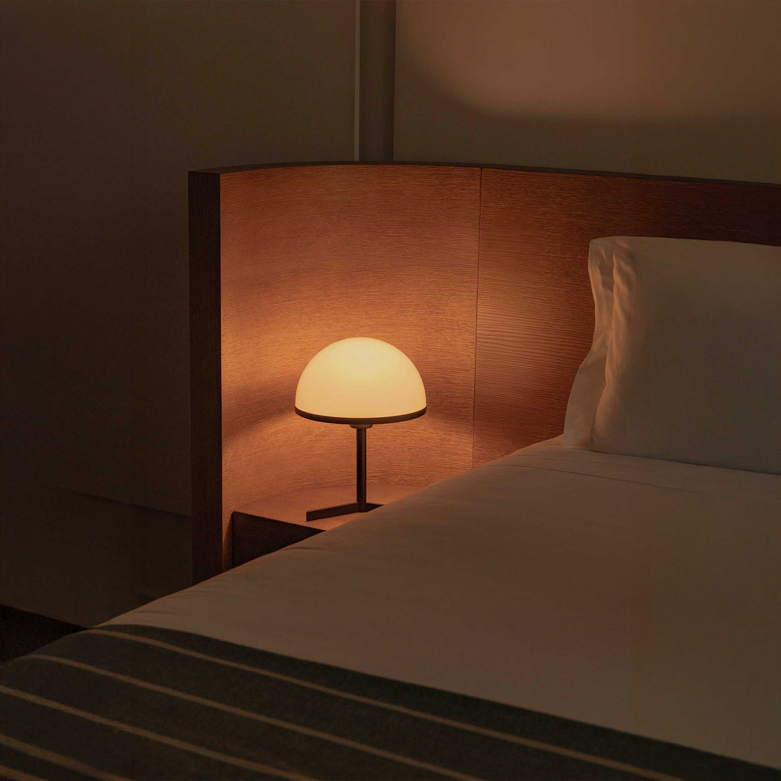 Faro Dome S E27 stolna lampa