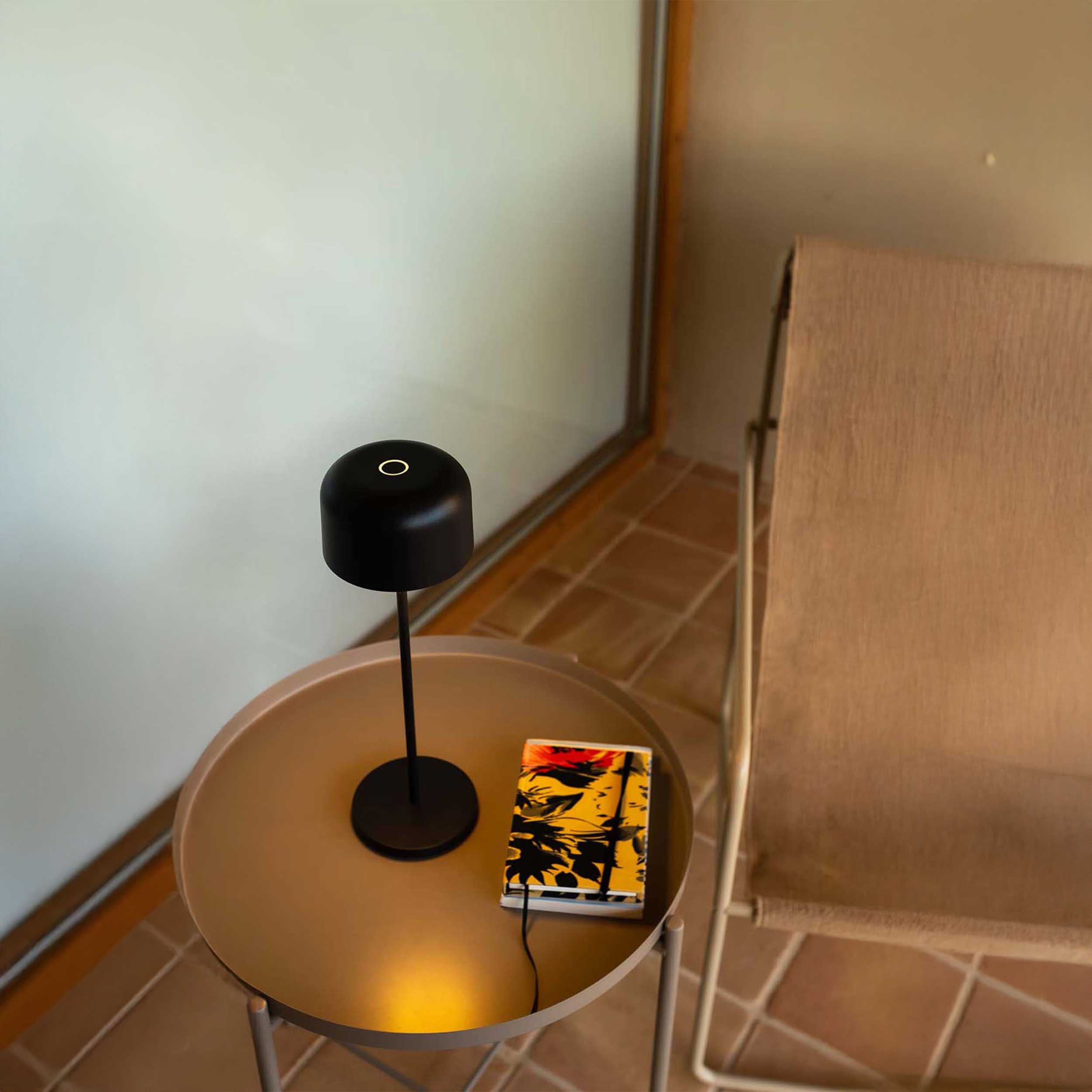 Faro Mavis prijenosna stolna lampa IP54