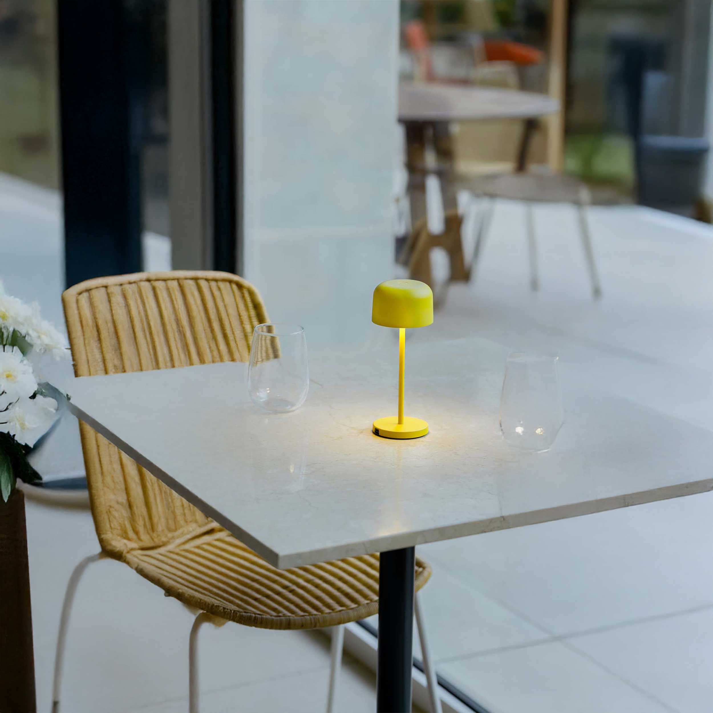 Faro Mavis prijenosna stolna lampa IP54