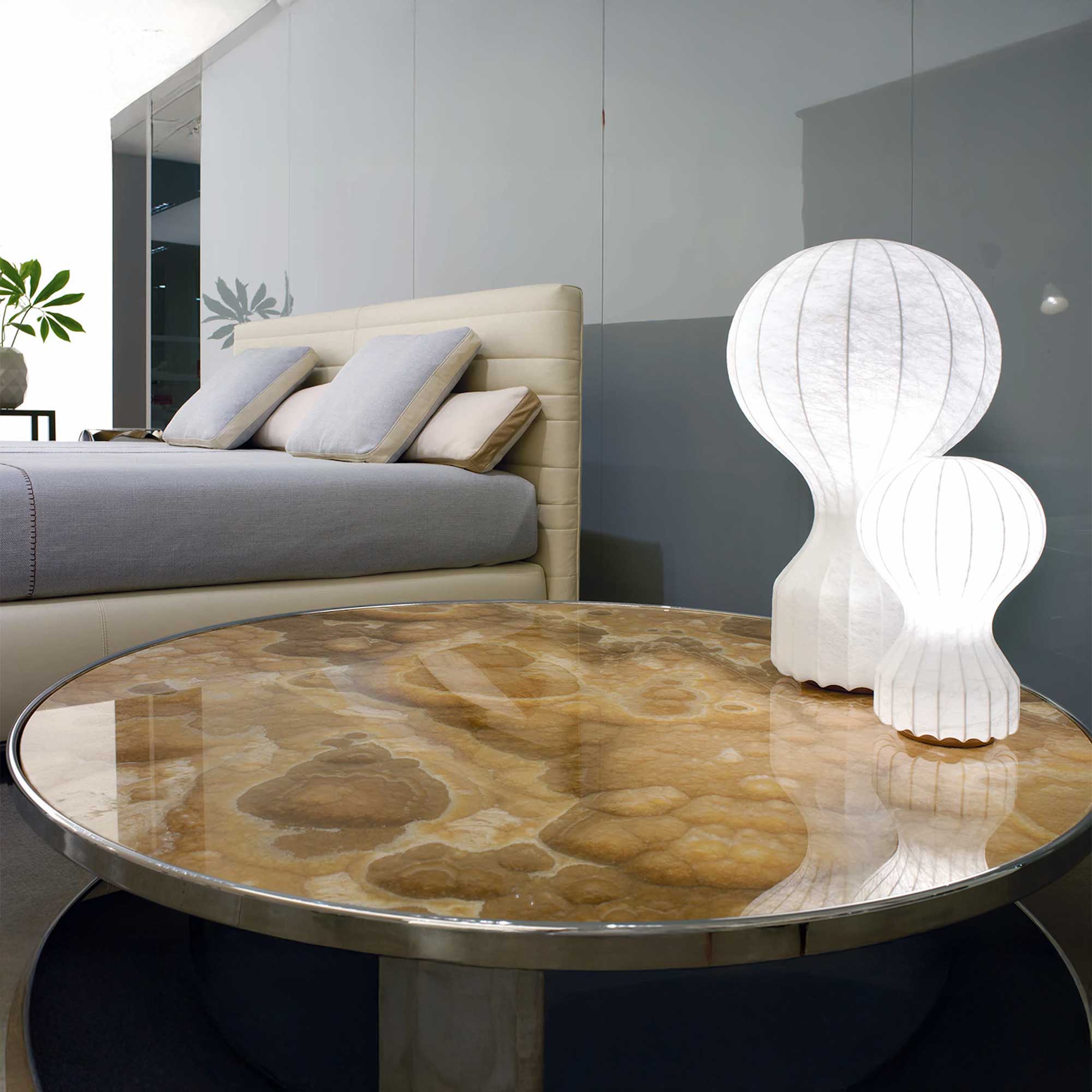 Flos Gatto E14 ikonická stolní lampa