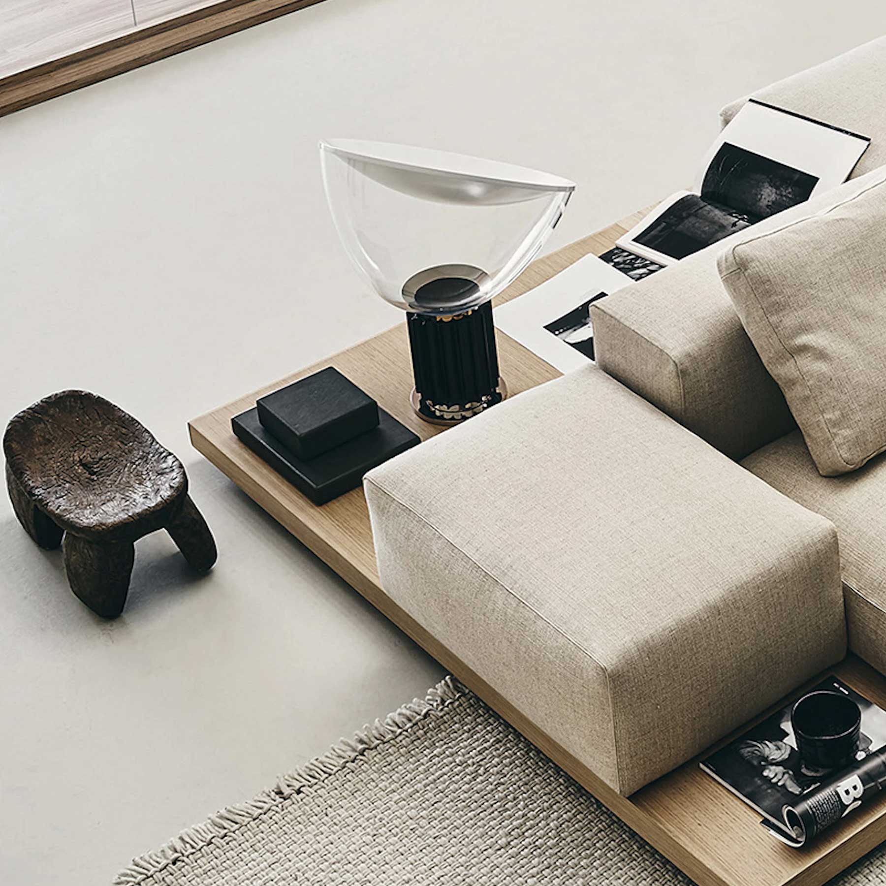 Flos Taccia LED ikonická stolní lampa