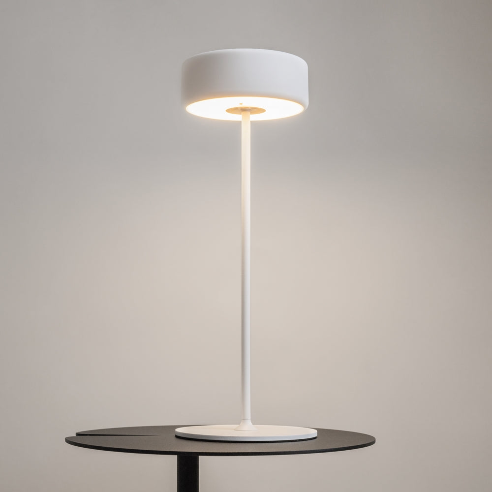 Maytoni AI Collaboration LED prijenosna stolna lampa