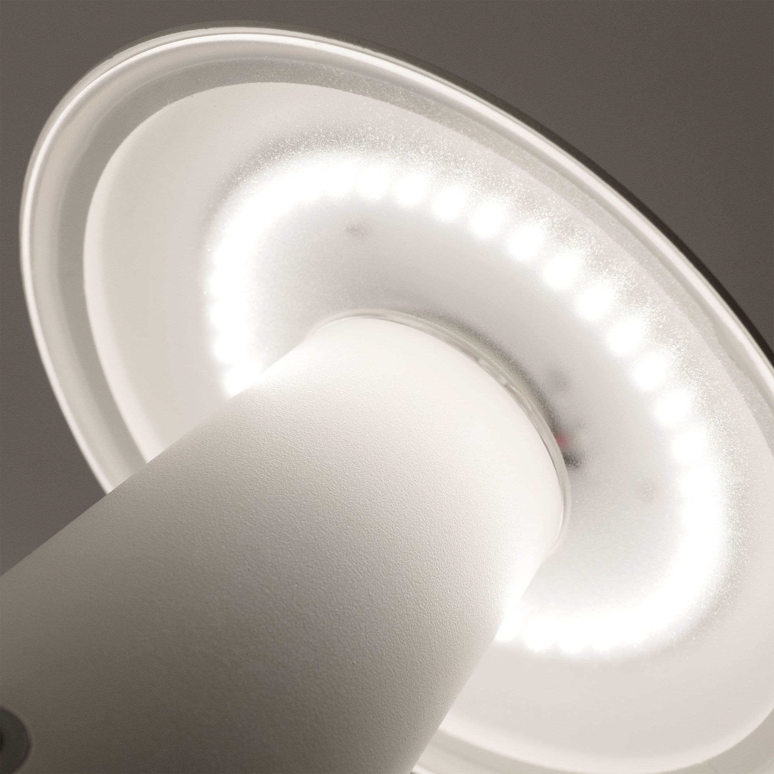 Faro Cata LED stolna lampa