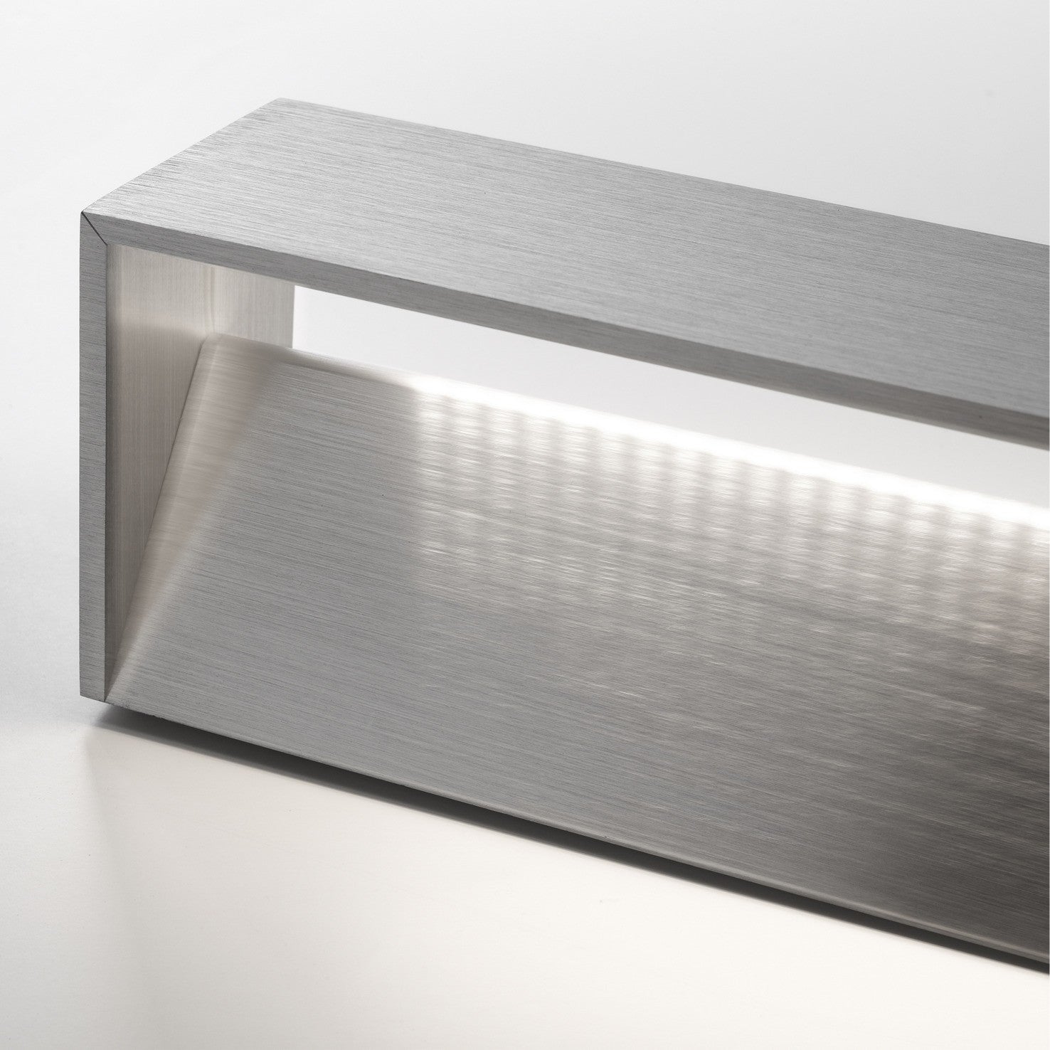 Exo Rett LED nástěnné svítidlo bílé