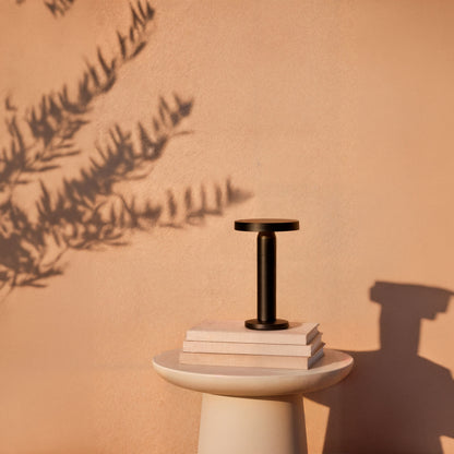 Faro Cata LED stolna lampa