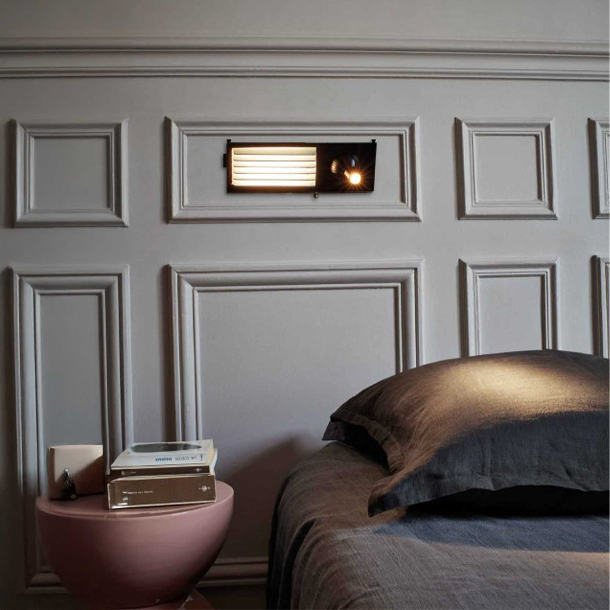 DCW éditions Biny LED zidna svjetiljka za noćni ormarić