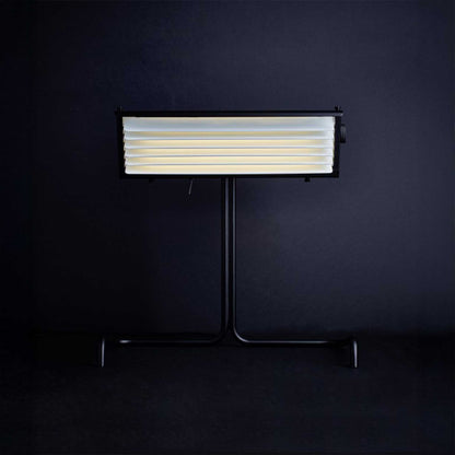 DCW éditions Biny LED stolna lampa