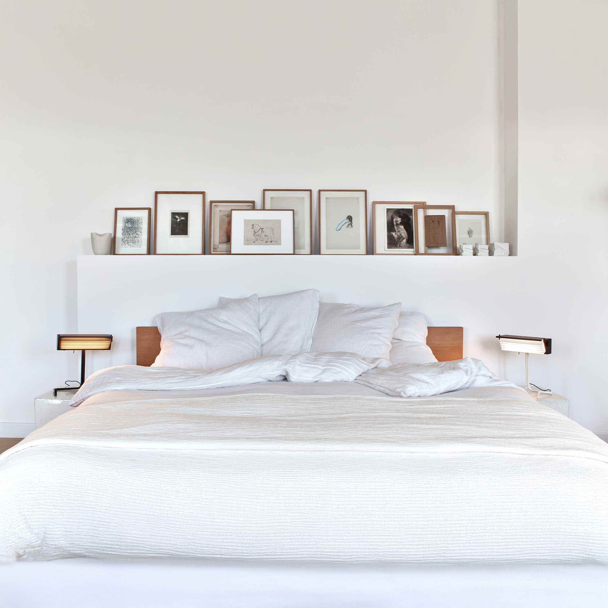 DCW éditions Biny LED stolna lampa