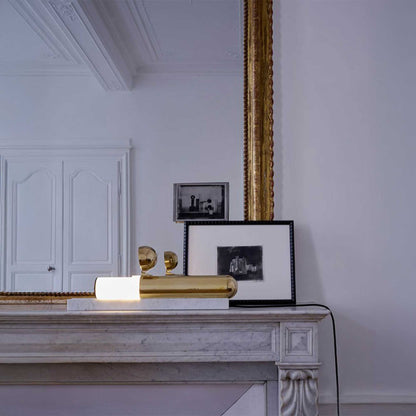 DCW éditions ISP LED stolna lampa