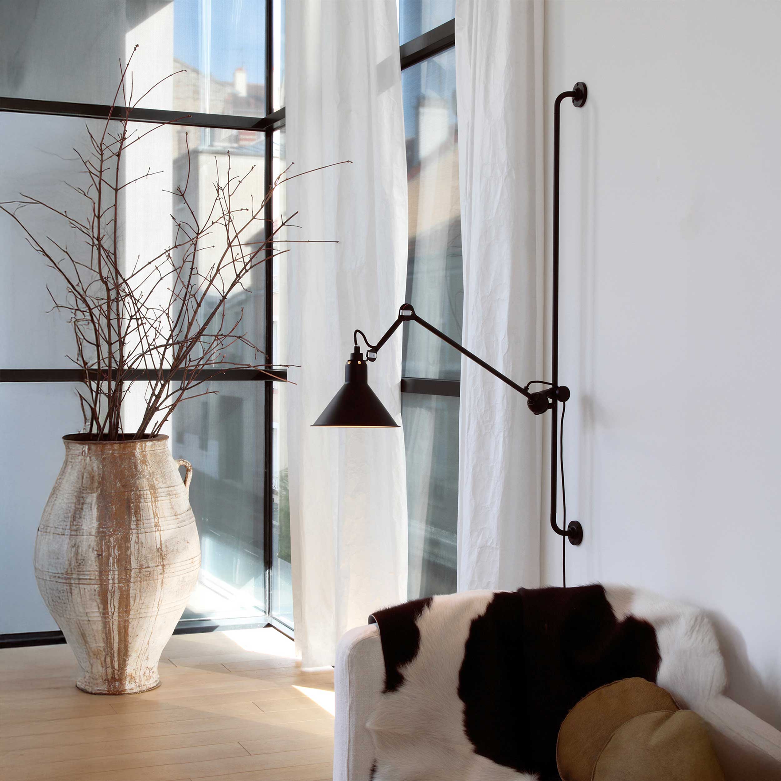 DCW éditions Lampe Gras N°214 E14 klizna zidna svjetiljka