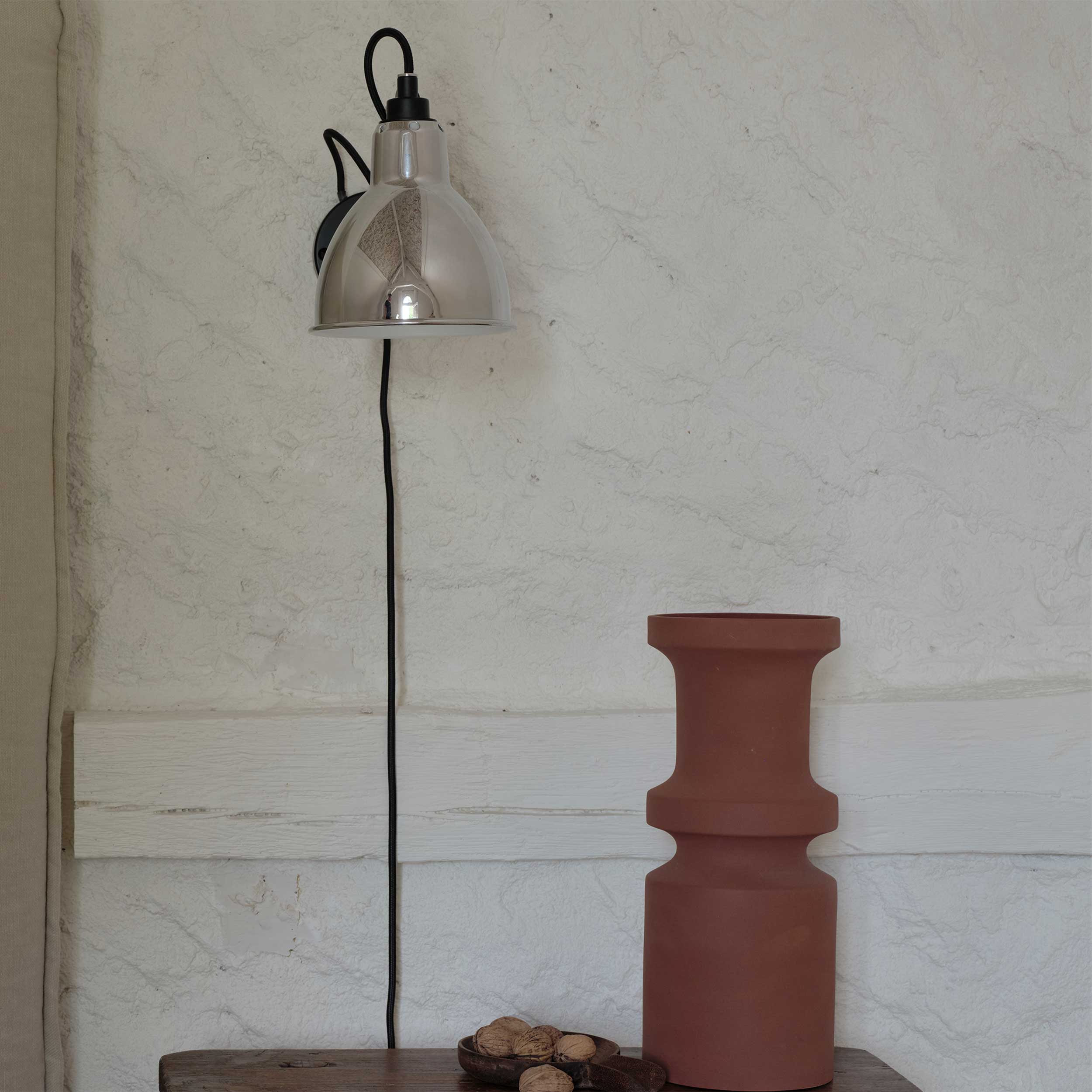 DCW éditions Lampe Gras N°304 E14 zidna svjetiljka, crna