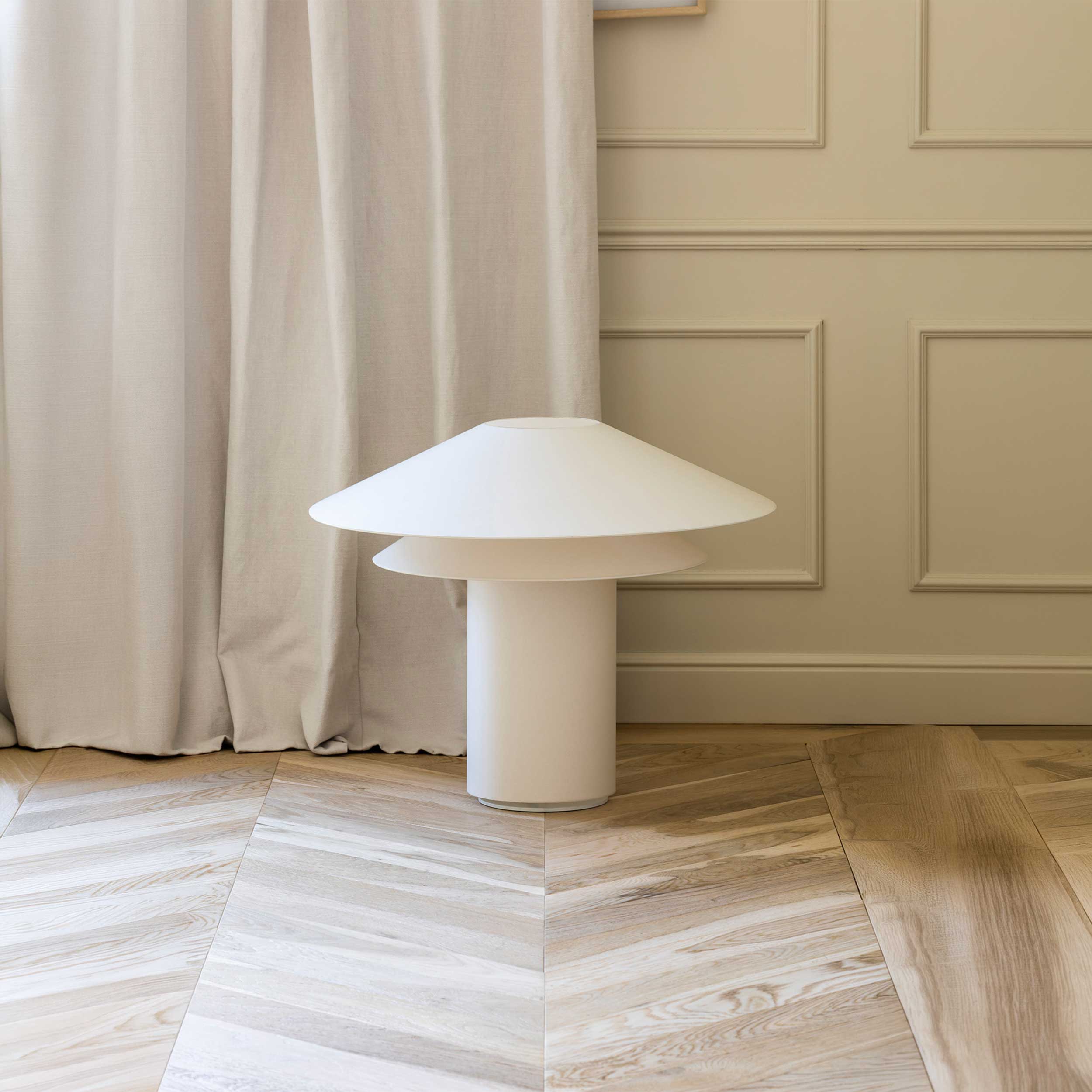 Stolna lampa Faro Savoy E27