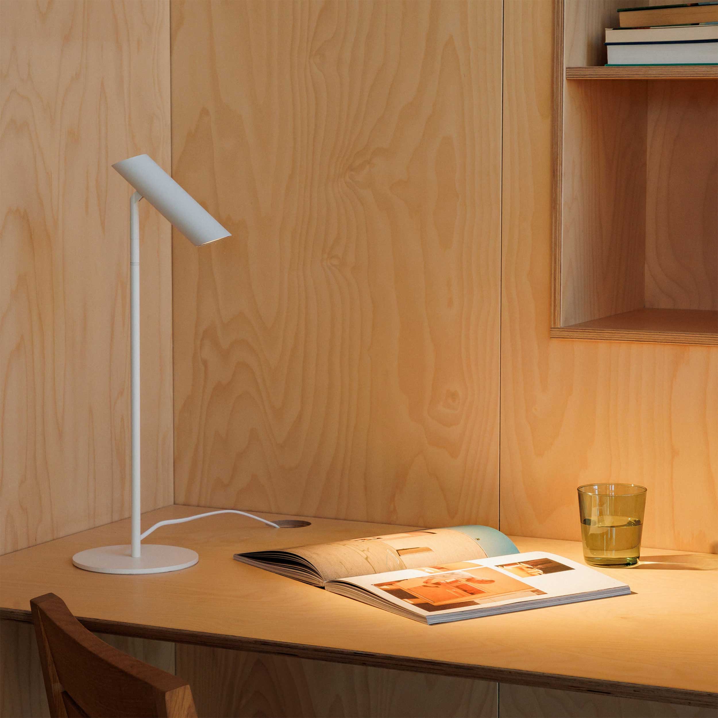 Faro Leo LED stolna lampa