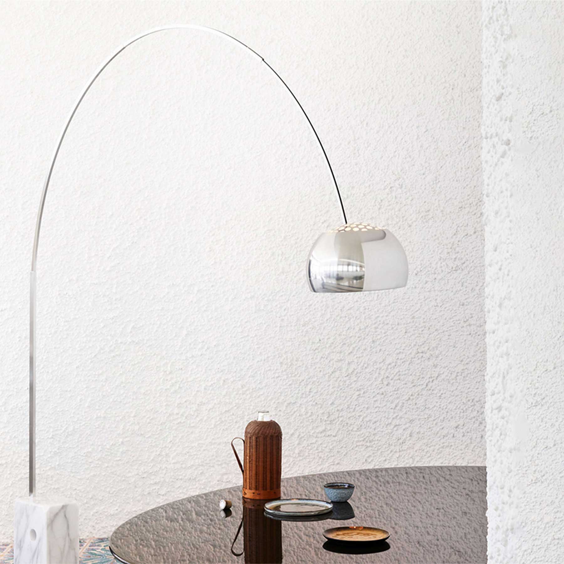 Flos Arco LED ikonická oblouková lampa