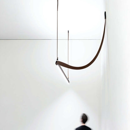 Flos Belt LED závěsné kožené svítidlo