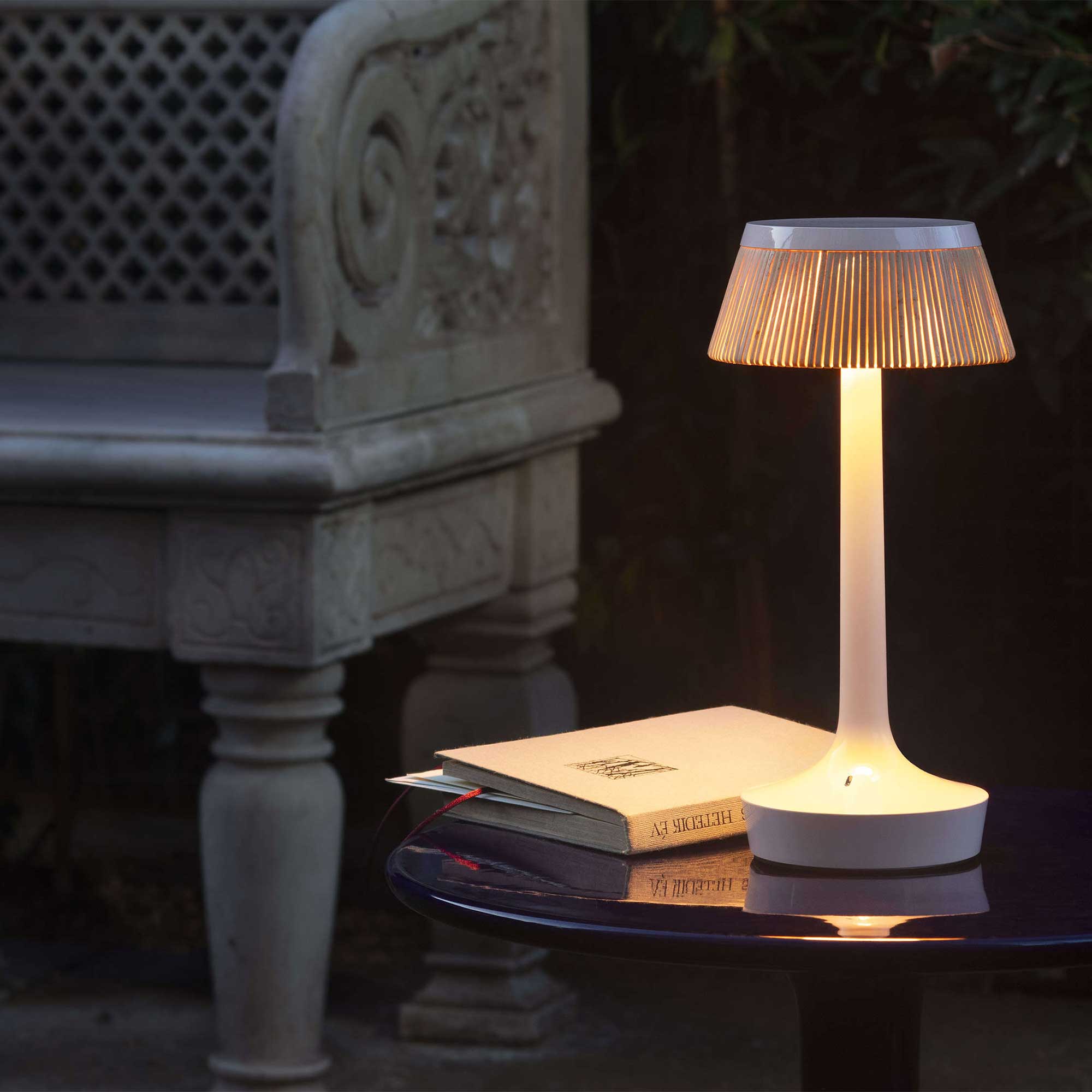 Flos Bon Jour Unplugged LED stolní přenosné svítidlo