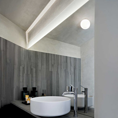 Flos Glo-Ball E27 stropní svítidlo