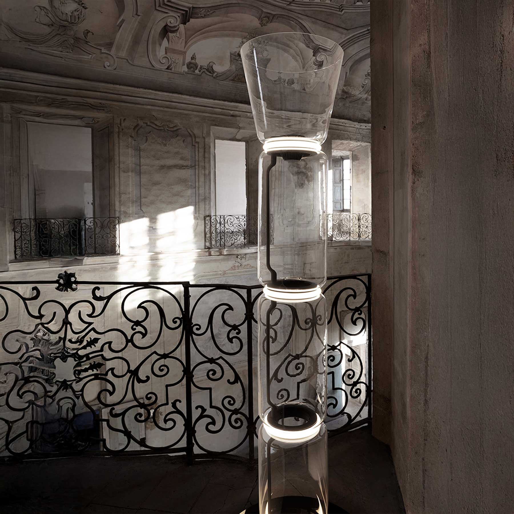 Flos Noctambule LED stojací skleněné svítidlo