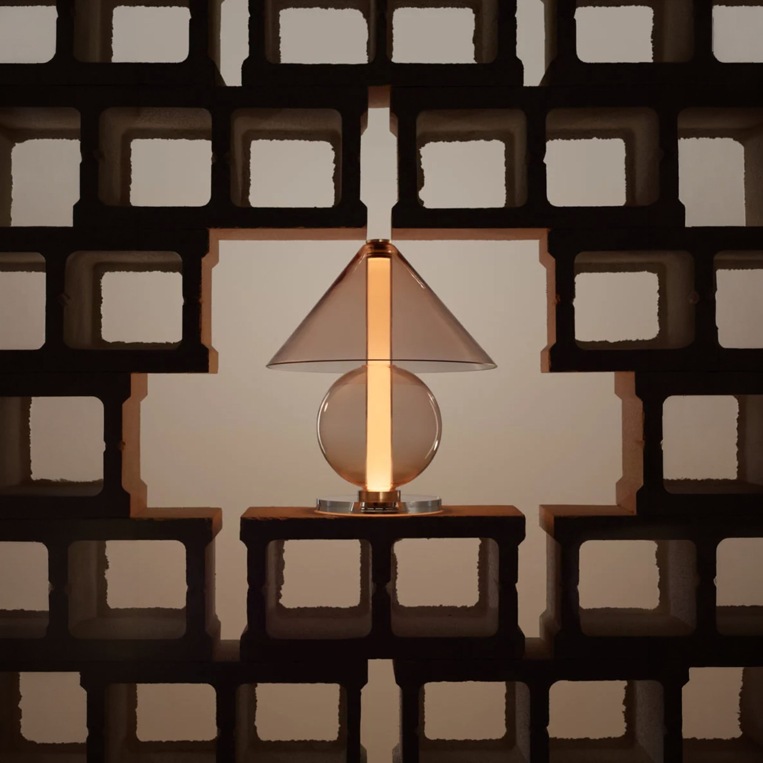 Marset Fragile LED stolna lampa