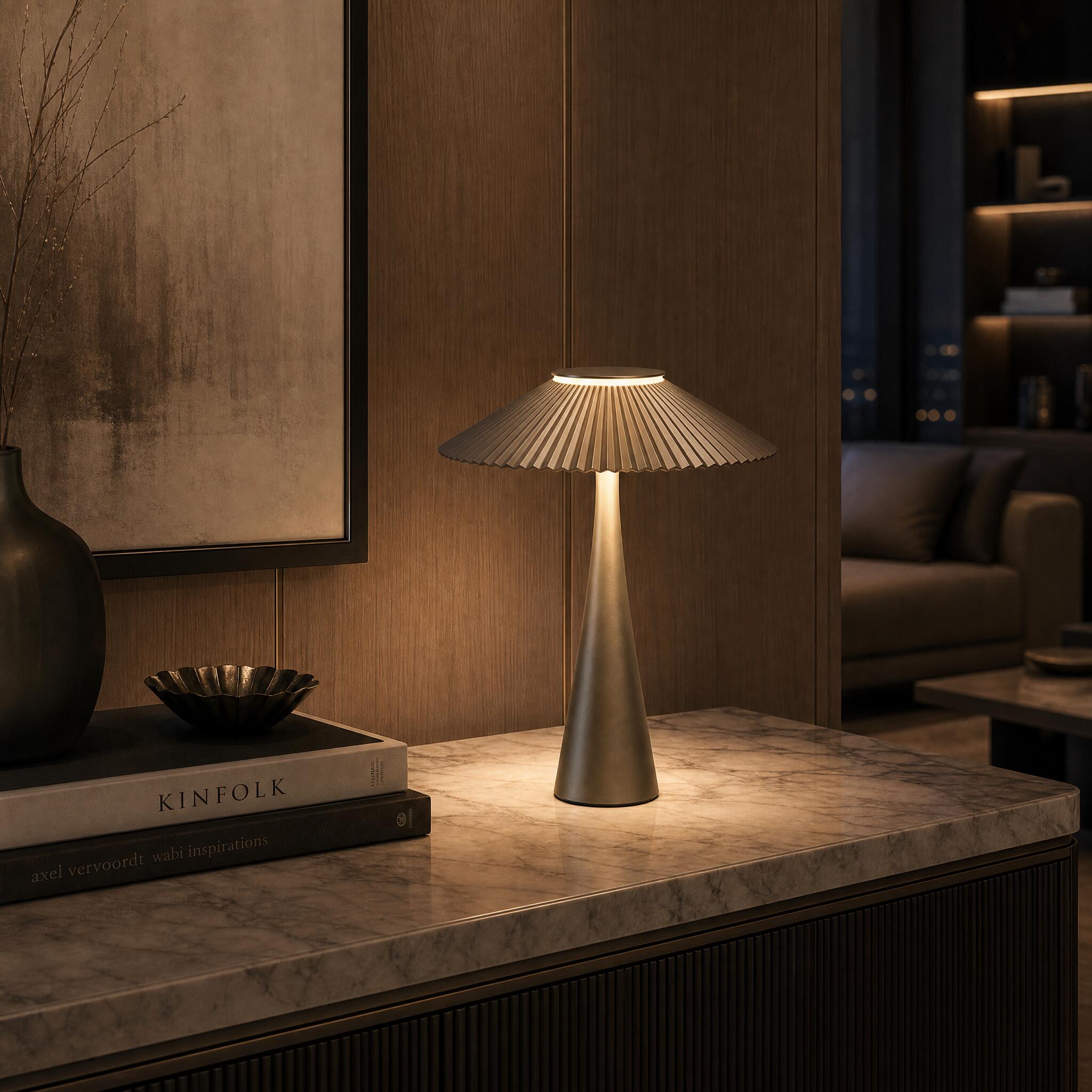 VK Light Amelie LED stolna lampa