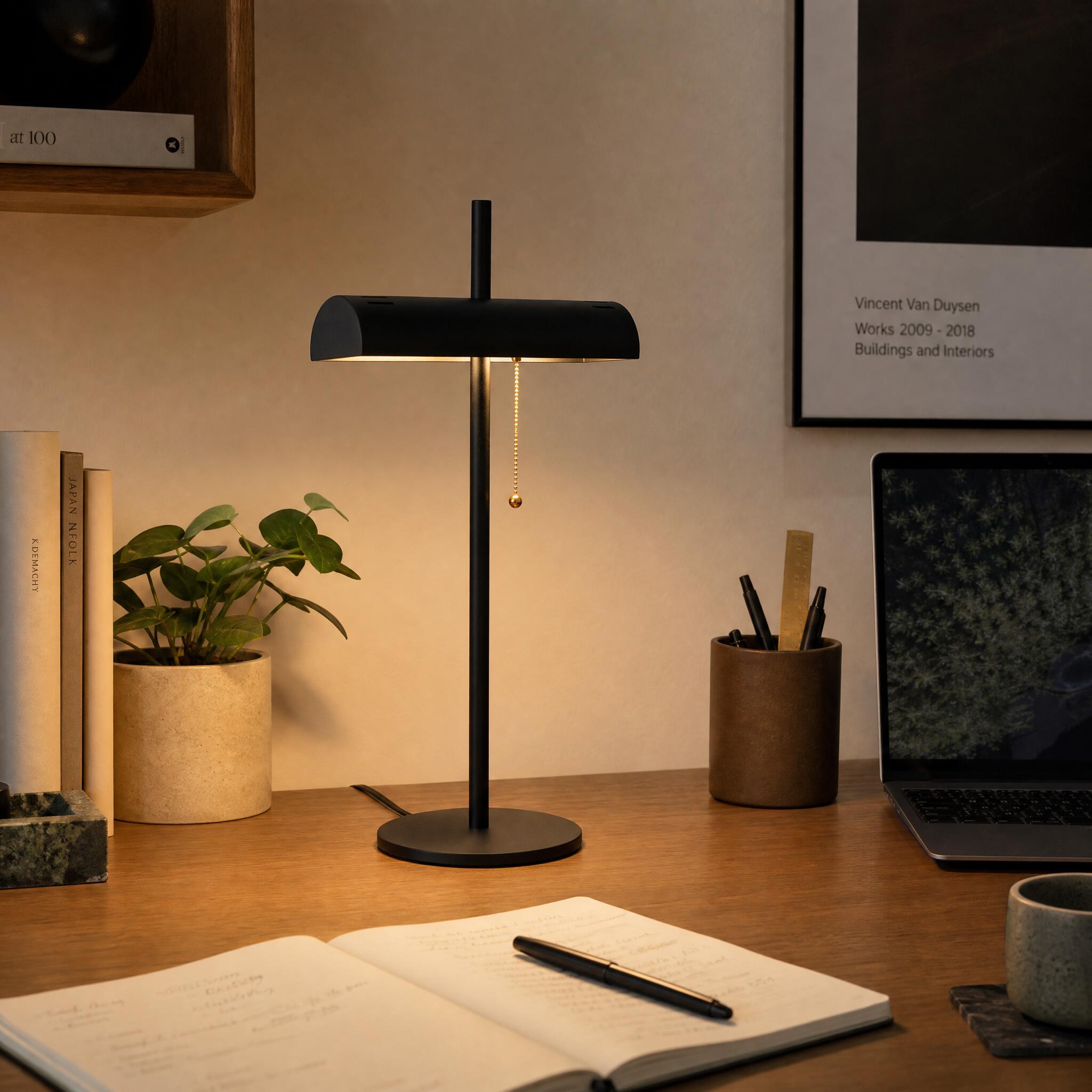 VK Light Sky E27 stolna lampa